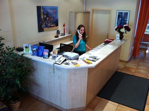 Hotel Europa ฟอร์ซไฮม์ ภายนอก รูปภาพ